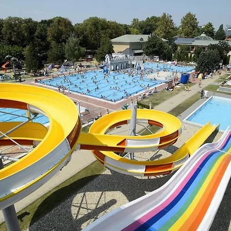 Like Апартаменты *